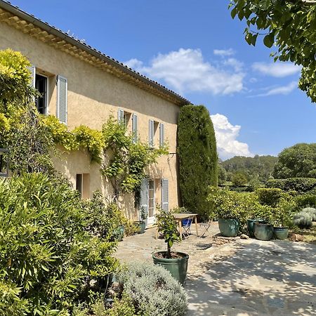 Domaine du Clos d'Alari Saint-Antonin-du-Var Exterior foto