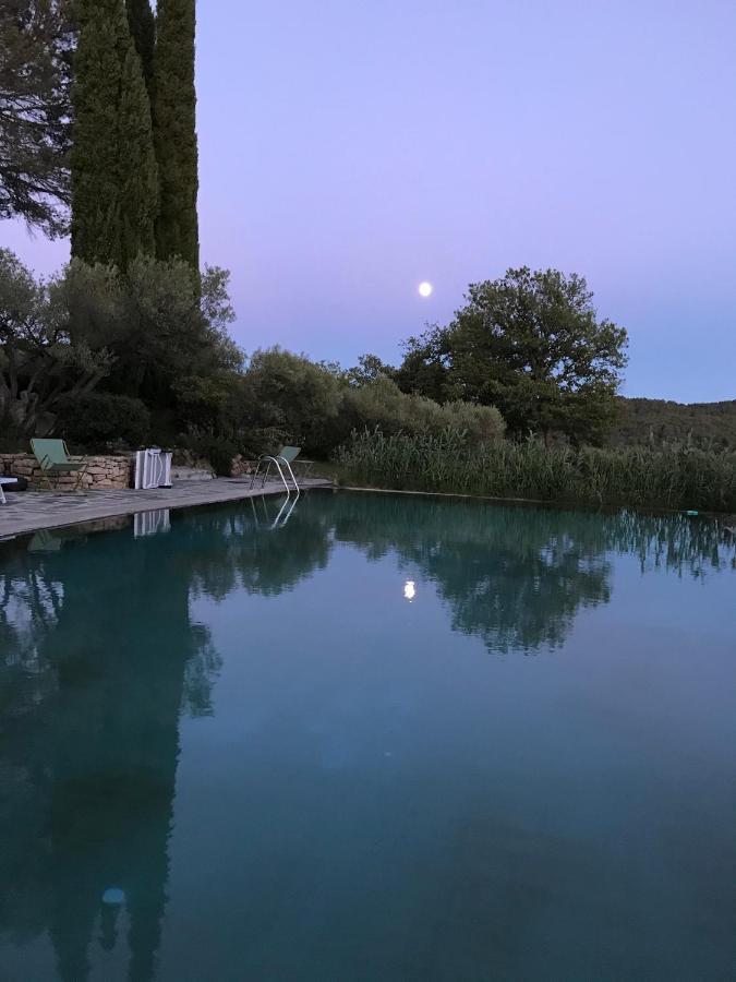 Domaine du Clos d'Alari Saint-Antonin-du-Var Exterior foto