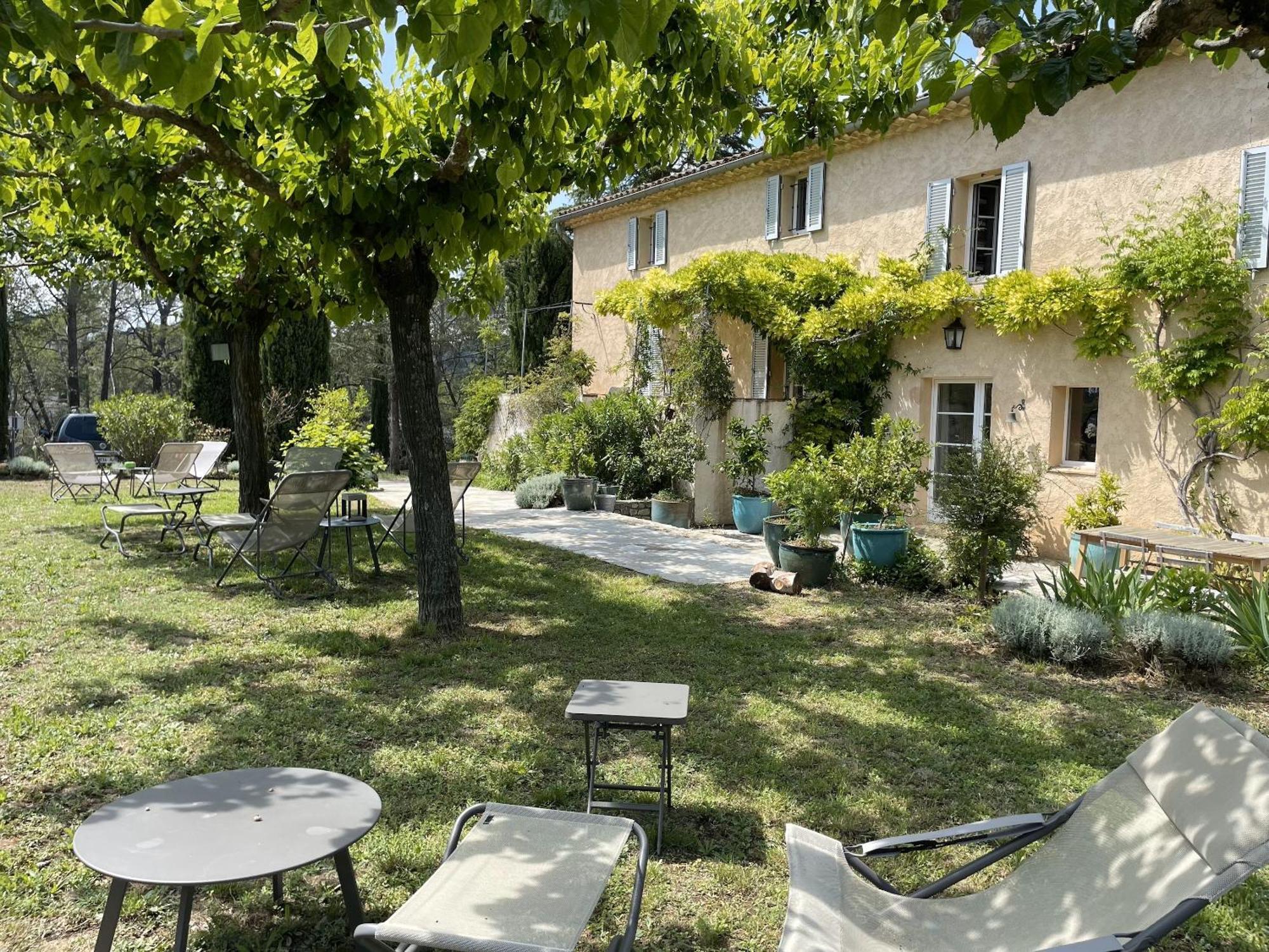 Domaine du Clos d'Alari Saint-Antonin-du-Var Exterior foto