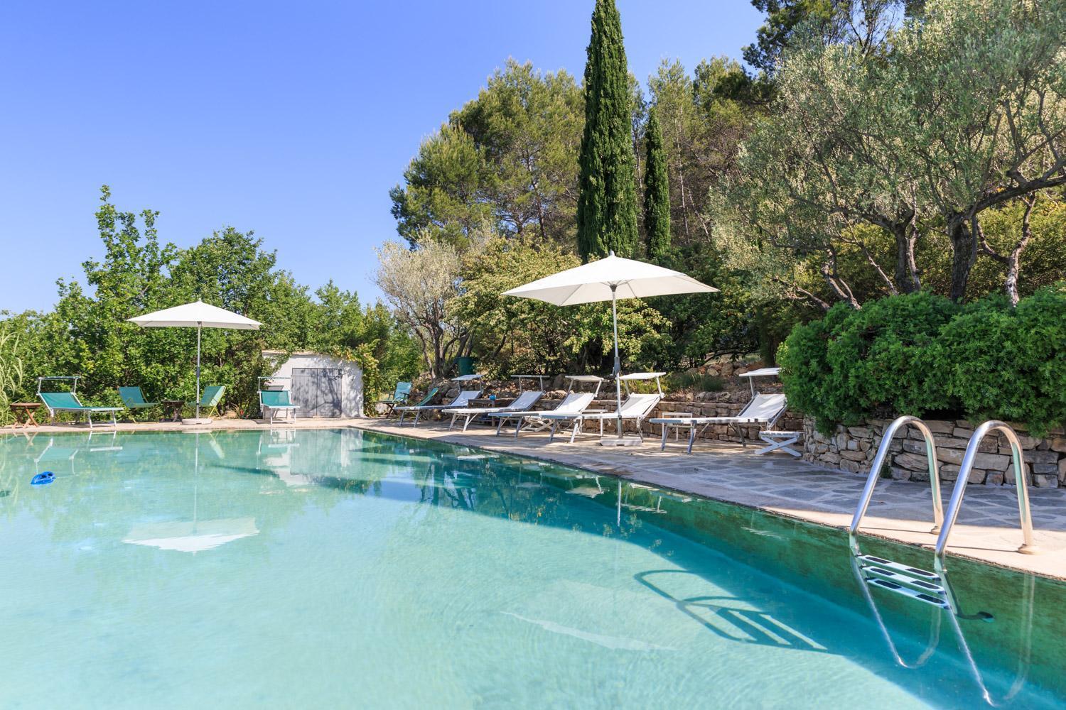 Domaine du Clos d'Alari Saint-Antonin-du-Var Exterior foto