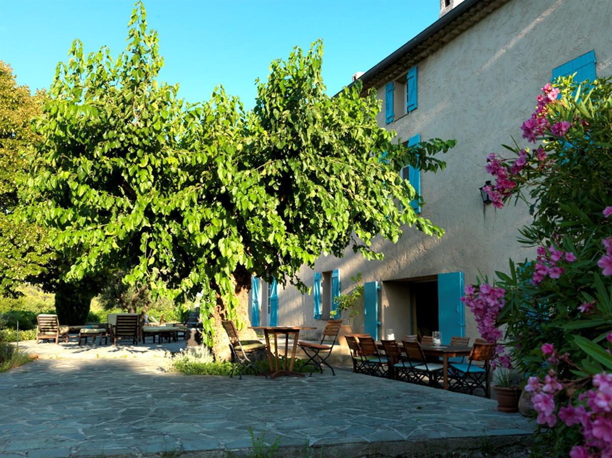 Domaine du Clos d'Alari Saint-Antonin-du-Var Exterior foto